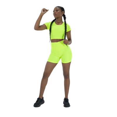 Set Texturizado Crop Top + Biker con Push up