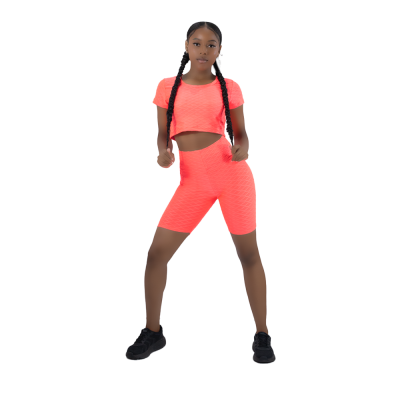 Set Texturizado Crop Top + Biker con Push up
