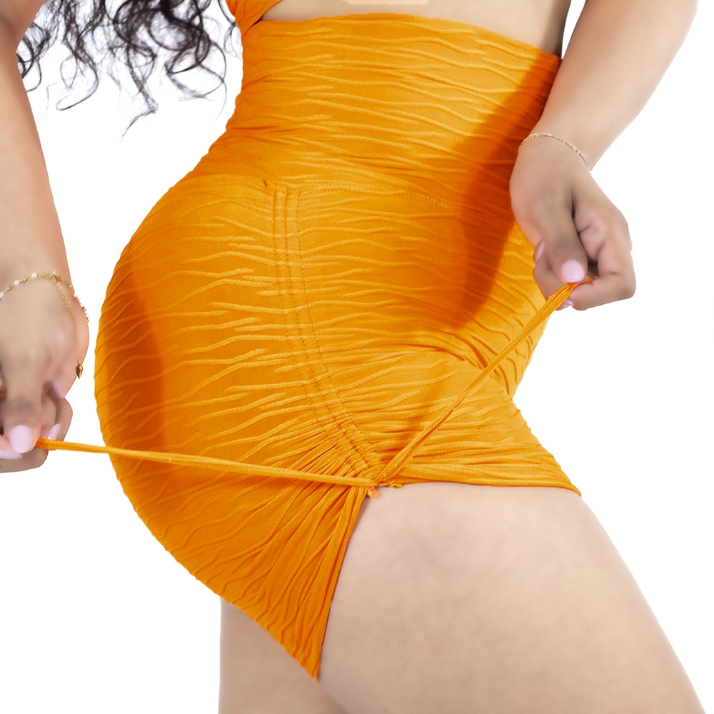 Short texturizado con tiras a los lados