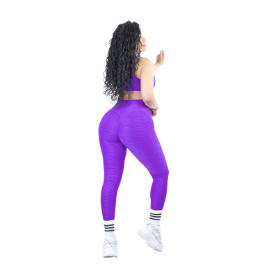 Leggin Texturizada Push Up + Top con Copa