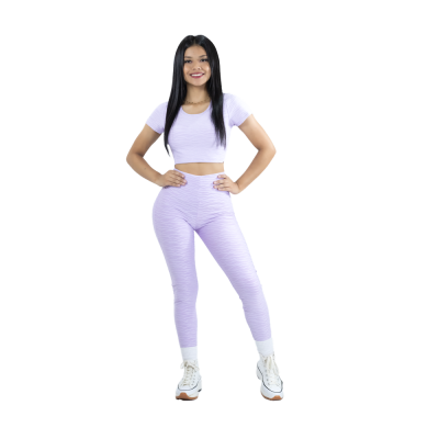 Leggin Texturizado Control de Abdomen Con Push Up + Crop Top